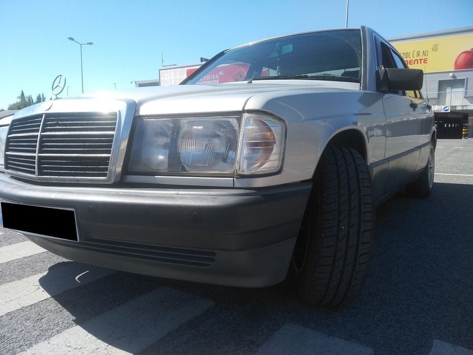 Mercedes 190D 2.5