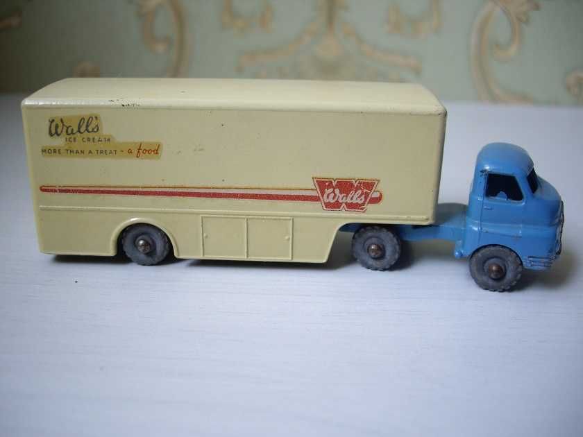 Matchbox Lesney BEDFORD ARTICULATED Contener Unikat