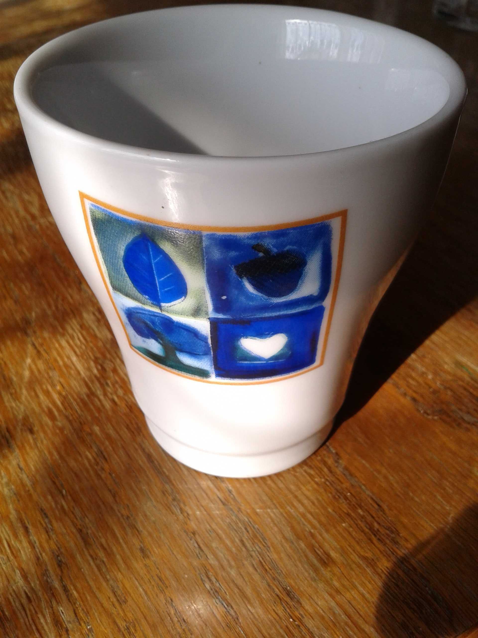 Kubek porcelanowy