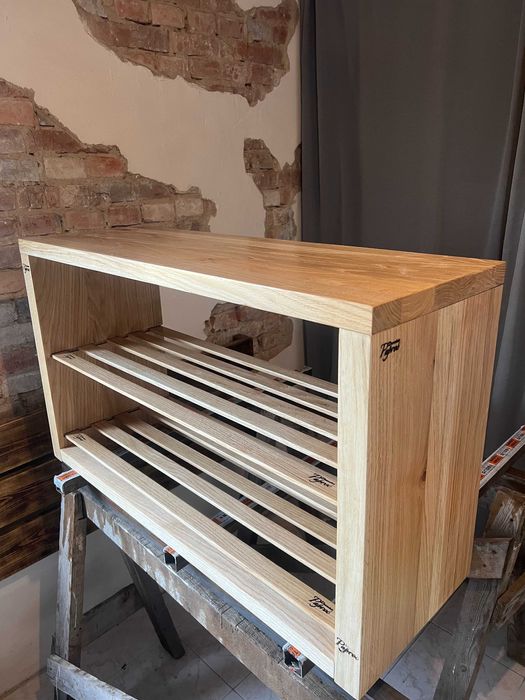 Szafka na buty z siedziskiem