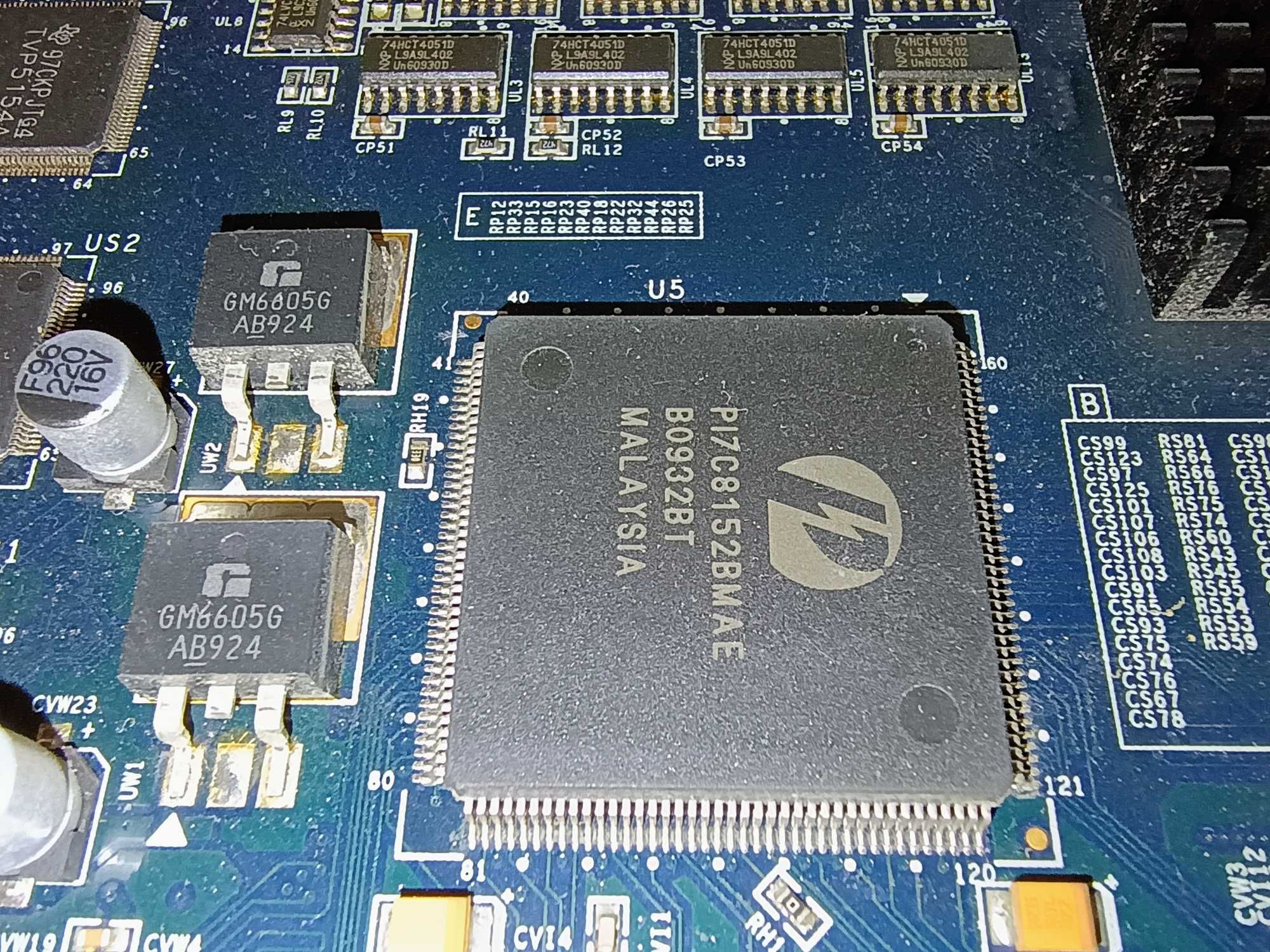 16-канальна PCI-плата відеозахвату HikVision DS-4016HCI