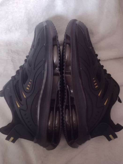 38р.\24,5см. Осінні кросівки на хлопчика підліткові