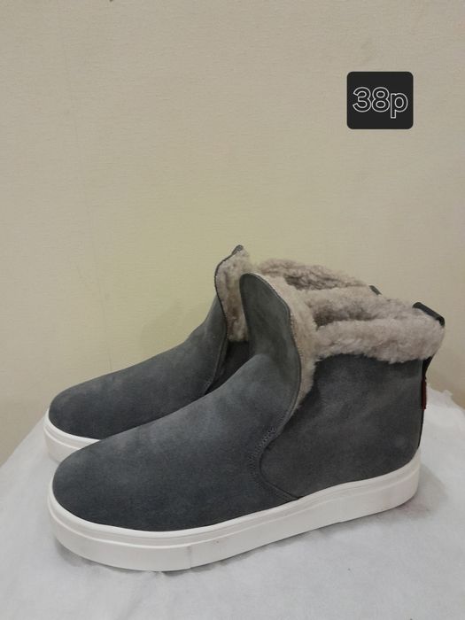 Продам Новую женскую обувь