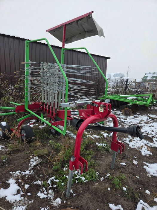 Zgrabiarka karuzelowa