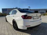 BMW 328i xDrive F30