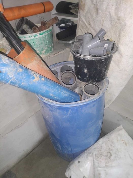 Pozostałości po budowie RURY