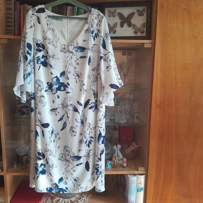 Нове гарне святкове плаття українського бренду 54 розмір