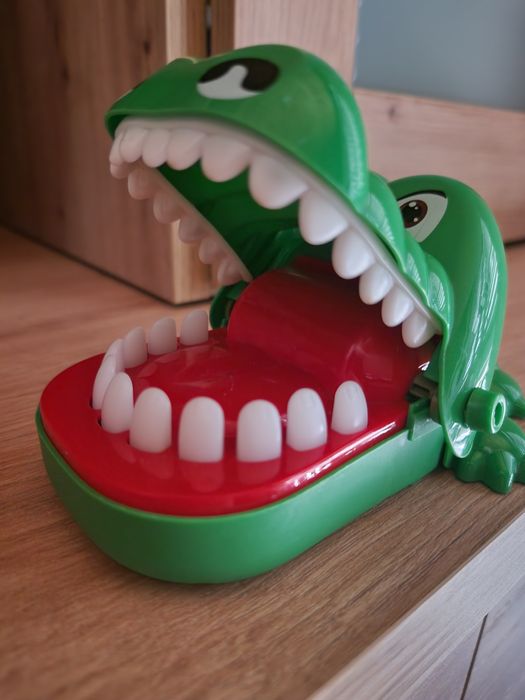 Jogo Crocodilo no dentista. Novo