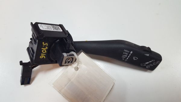 Manípulo do limpa vidros SEAT Leon (1P1)