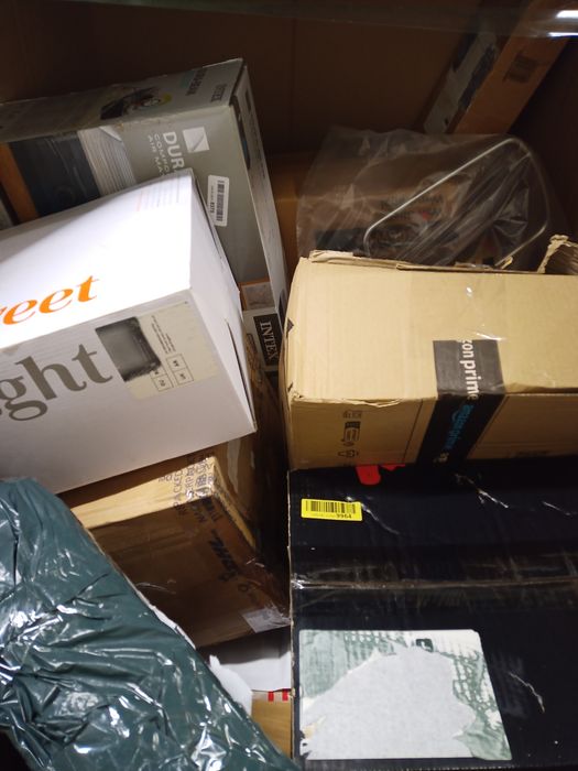 Palety zwrotów konsumenckich Amazon