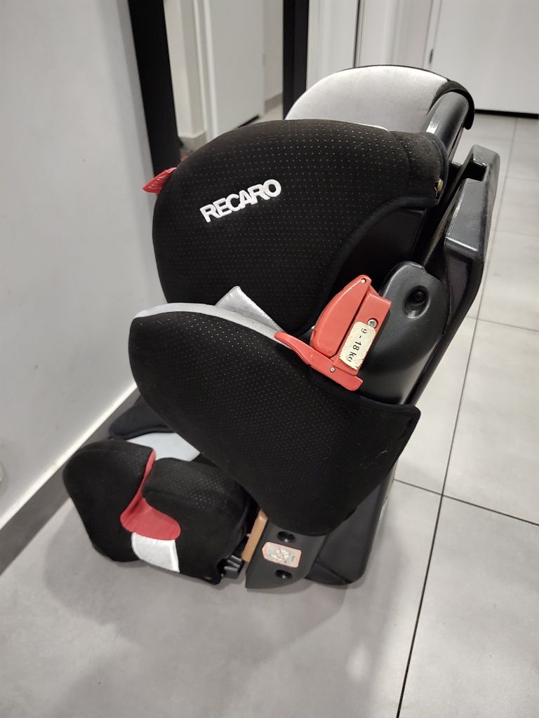 Fotelik samochodowy Recaro