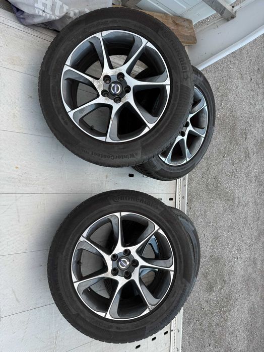 Koła VOLVO FELGI ALUMINIOWE 18 5X108 opony zima 235/60R18