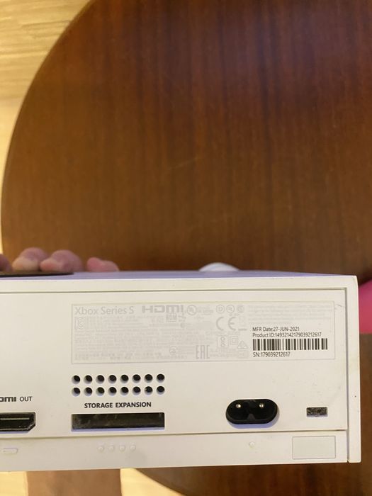 xbox series s 512 gb 2 геймпада