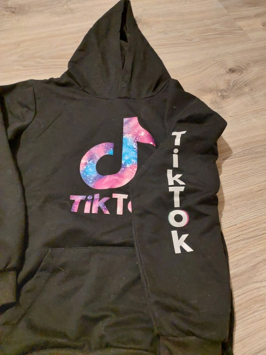 Bluza czarna Tiktok