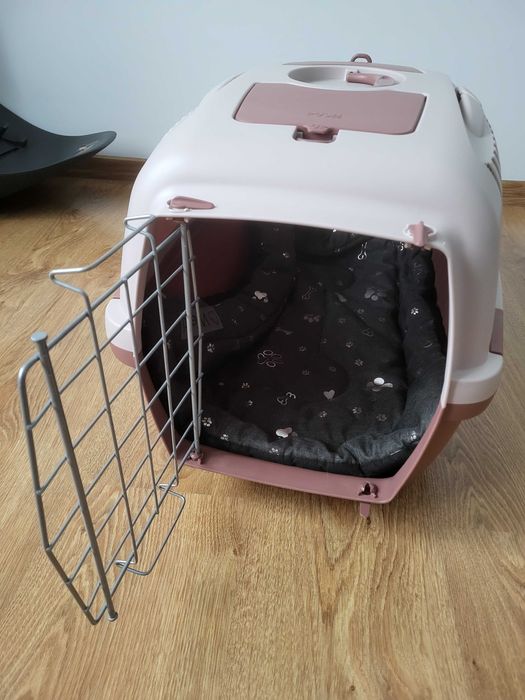 Transporter Gulliver 3 + legowisko Welsti 70×50 — świetny stan