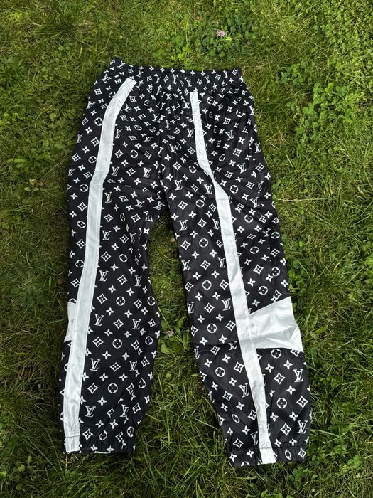 Spodnie Louis Vuitton