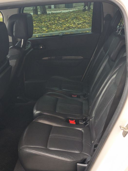 Продам Peugeot 5008.