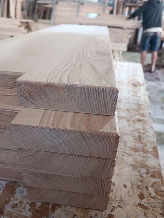 Підвіконня з дерева