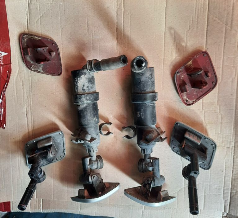 омивачі фар Volkswagen Golf 4 Bora