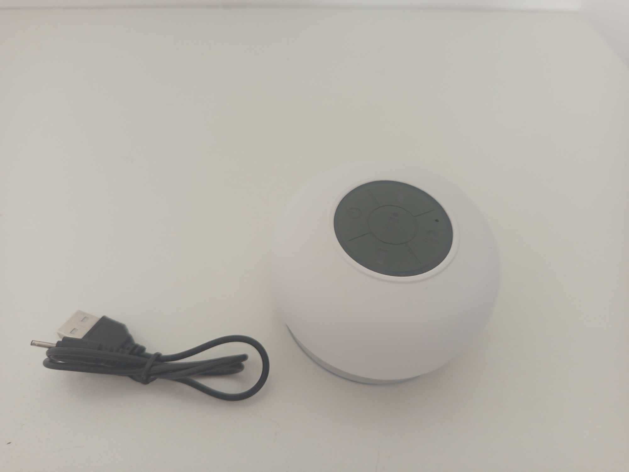 Mini Głośnik Bluetooth Wodoodporny IPX4 Kolor LED