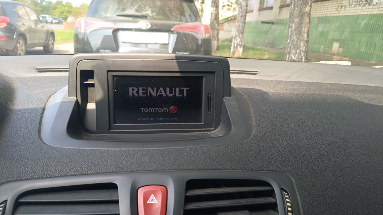 Навигатор tomtom Ecran A7