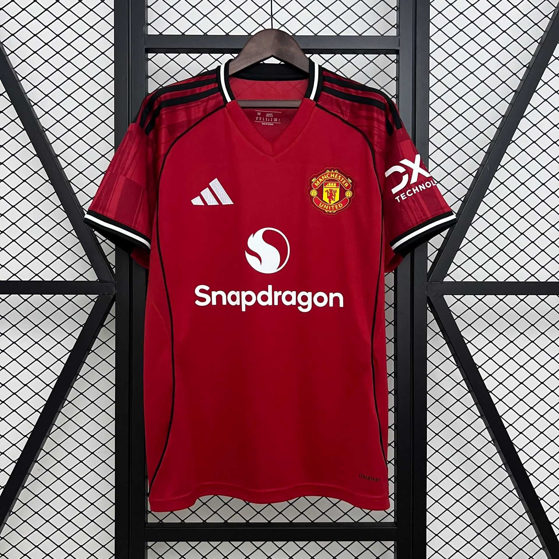 Camisola principal Manchester United 25/26