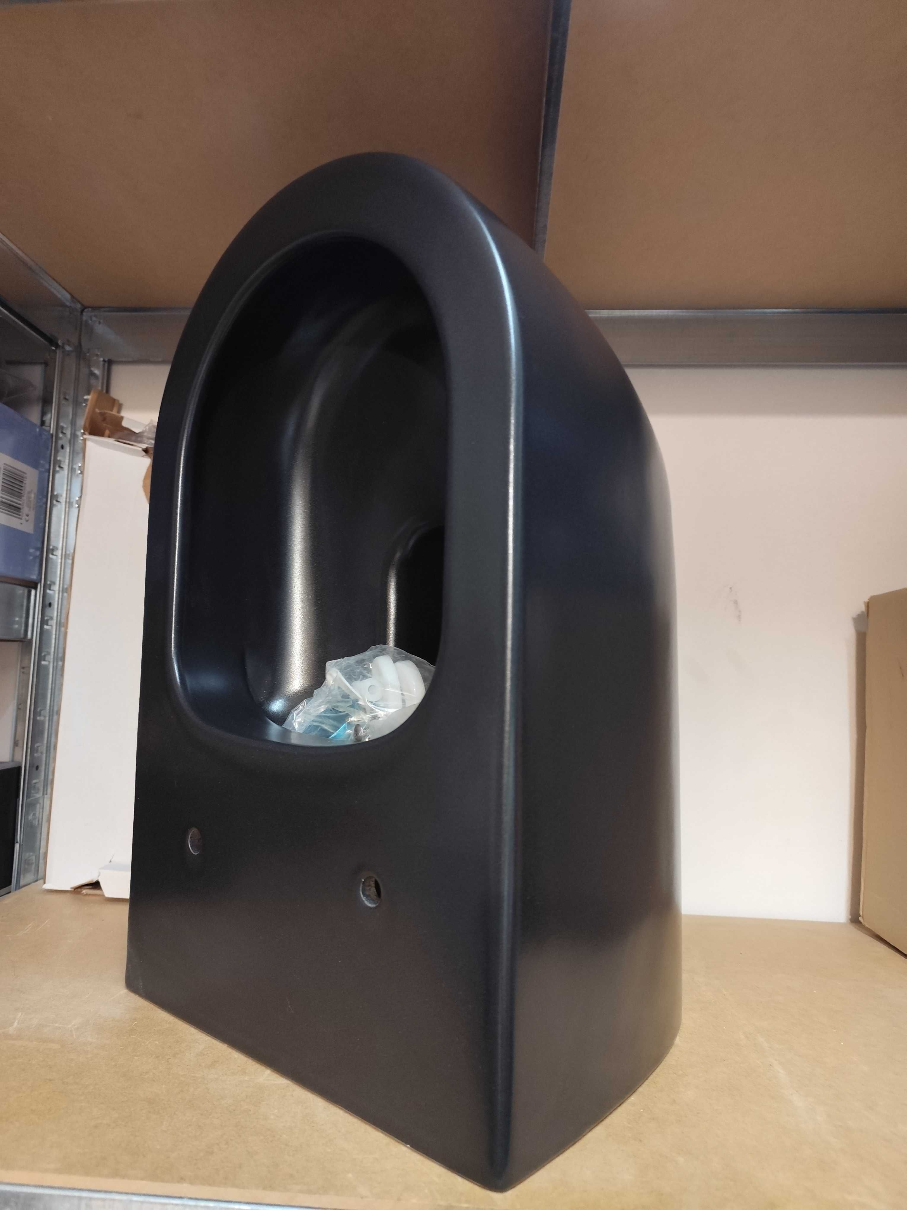 Miska WC z deskom wolnoopadajacom