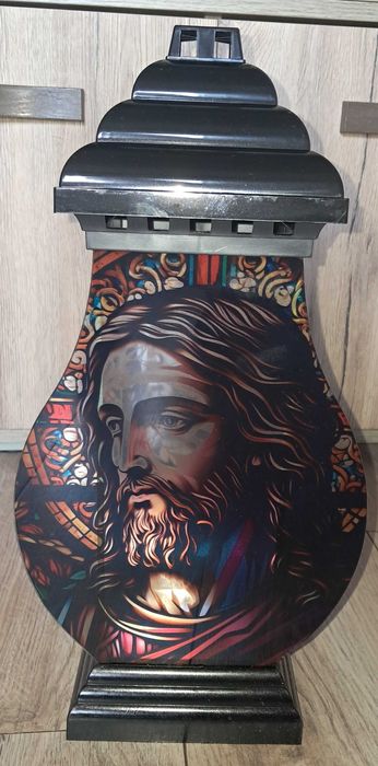 Znicz z witrażem