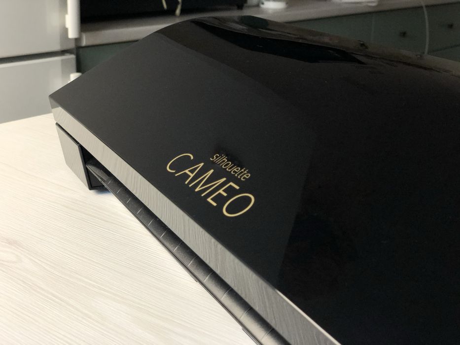 Режущий плоттер Silhouette CAMEO 3 + доп, материалы