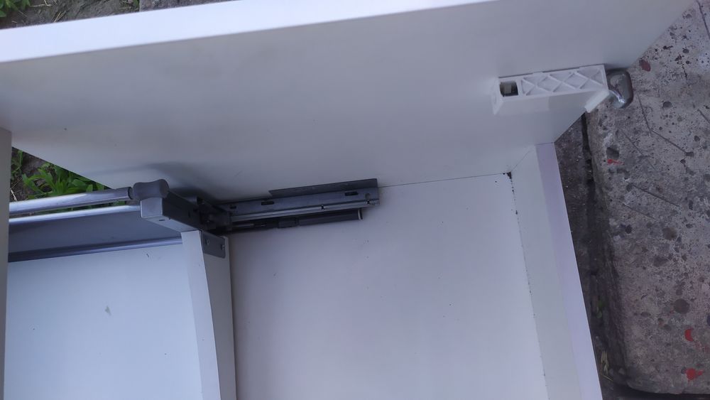 Szafka wisząca nowa