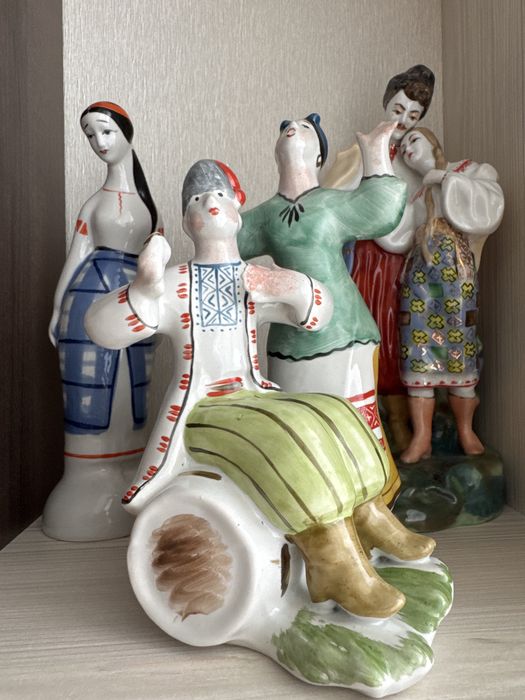 Фарфор Статуэтки Одарка та Карась Пара