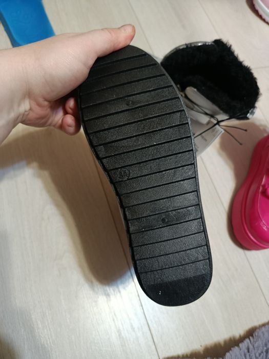 Дитячі зимові черевики, ботинки на дівчинку 34 розмір