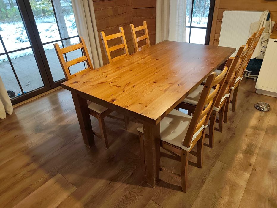 Stół do jadalni z krzesłami (IKEA)