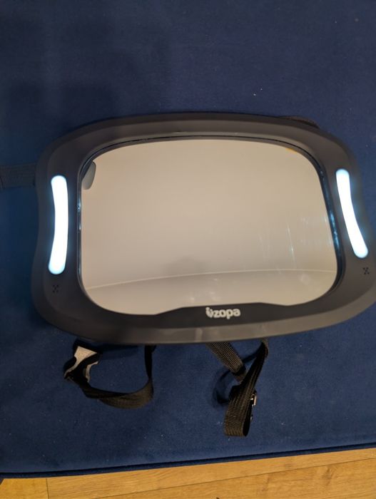 Fotelik Cybex cloud T i-size z bazą.