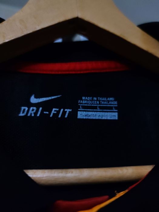 bluzka koszulka L sportowa Nike Galatasaray Istanbul running czarna ci
