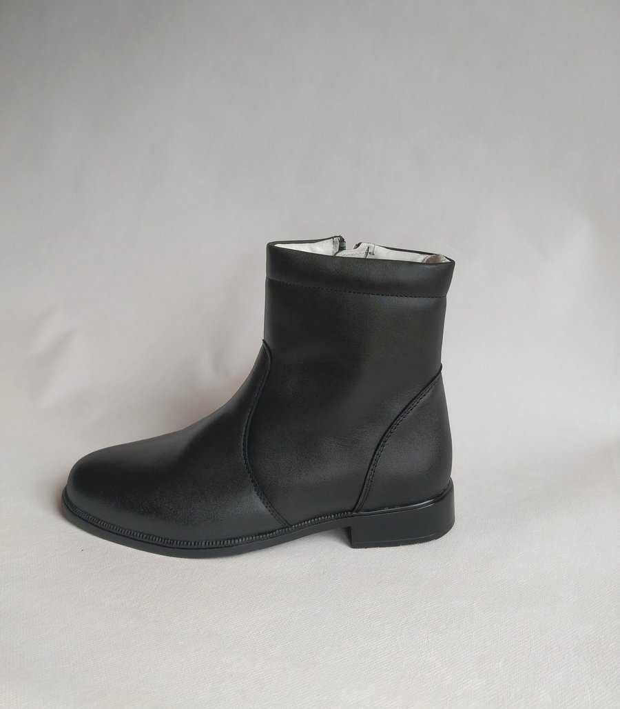 Buty botki skórzane jesień-wiosna-zima Rozmiar 25 i 25,5 (R 38-39)