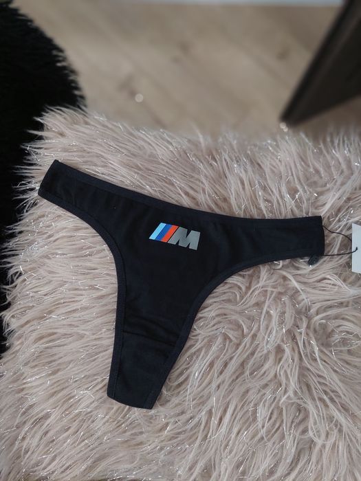 Stringi z logo mpakiet