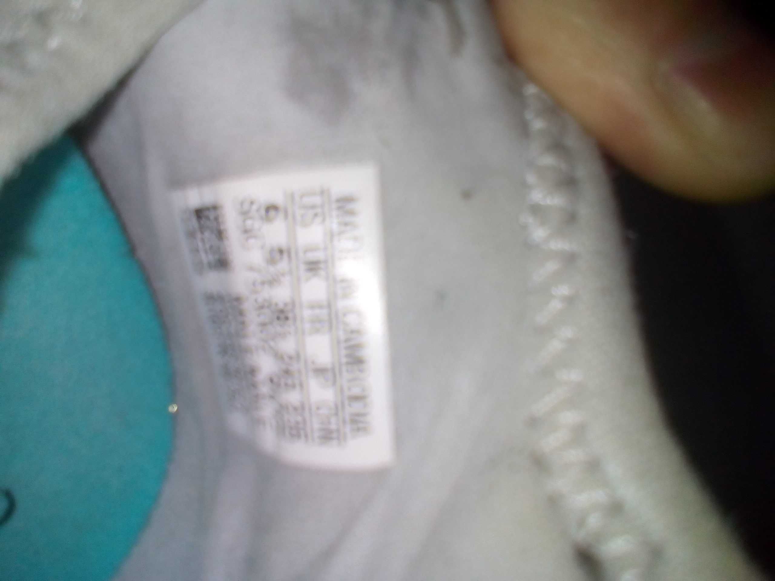 Adidas 17.3 X Бутсы оригинал. Размер 37.5 срочно!!!
