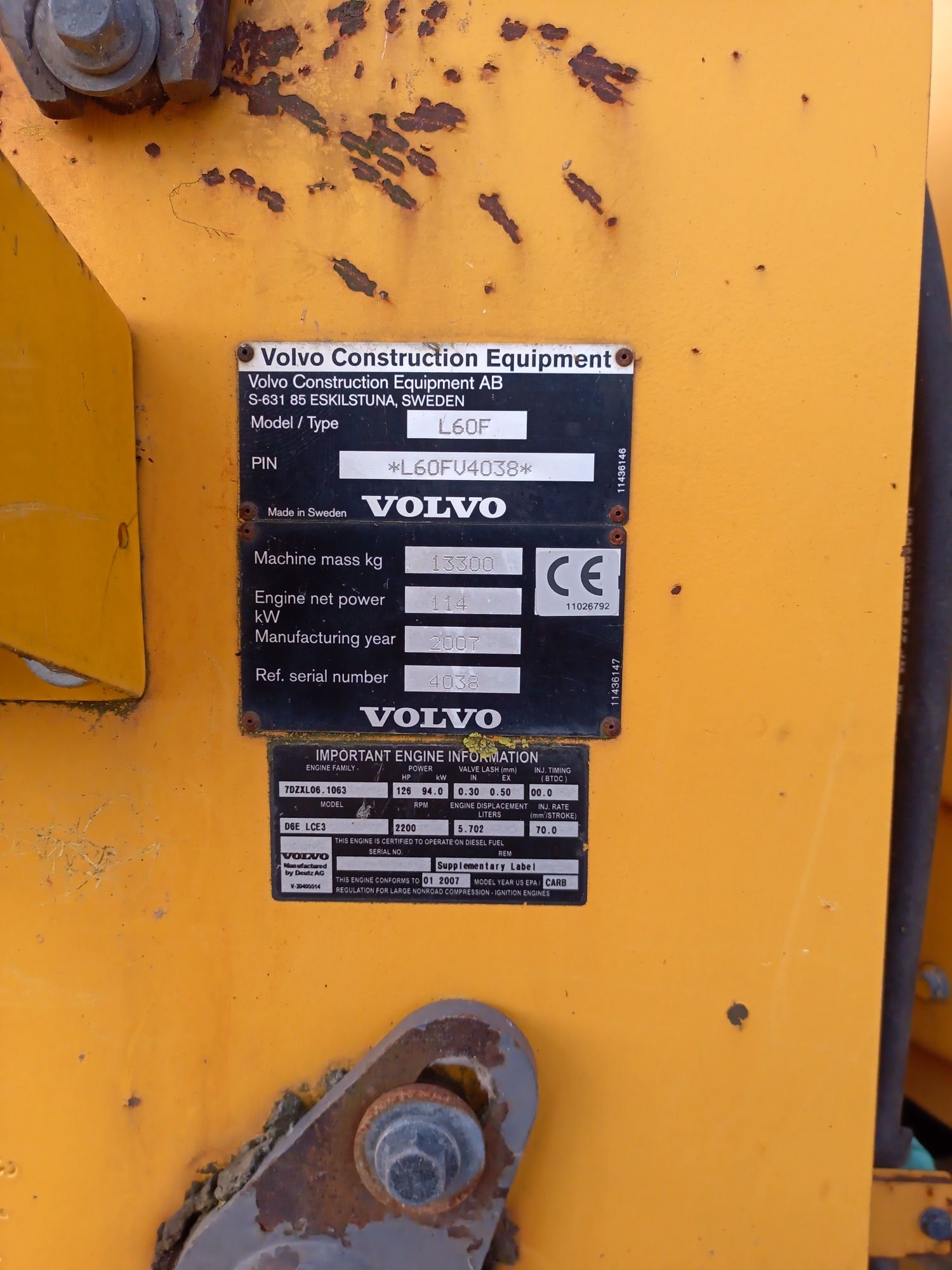 Volvo L60F cat 90 JCB 110