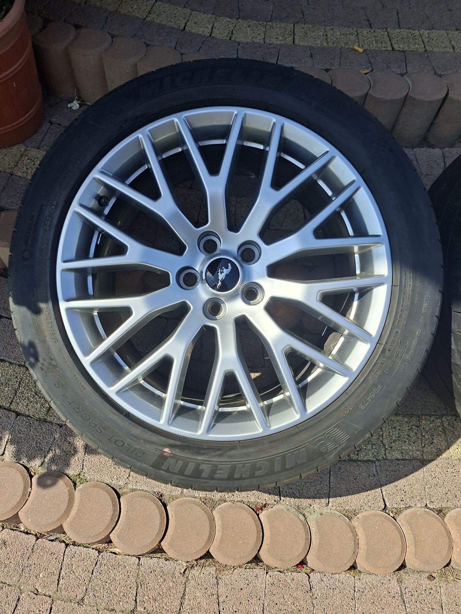 Koła Ford Mustang Gt 19" 5x114.3 Opony letnie Dwie szerokości