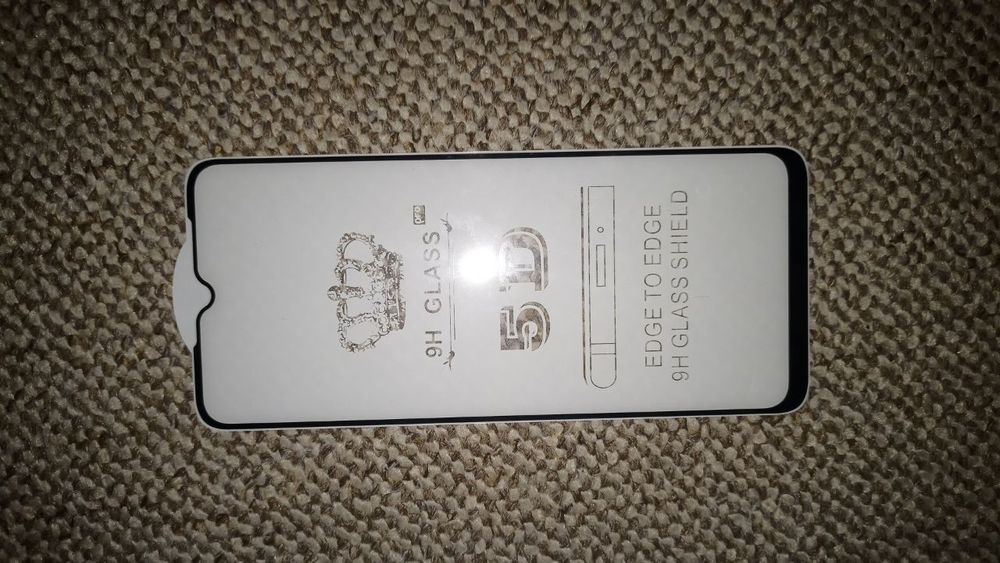 Продам нове стекло на Xiaomi Note 10C