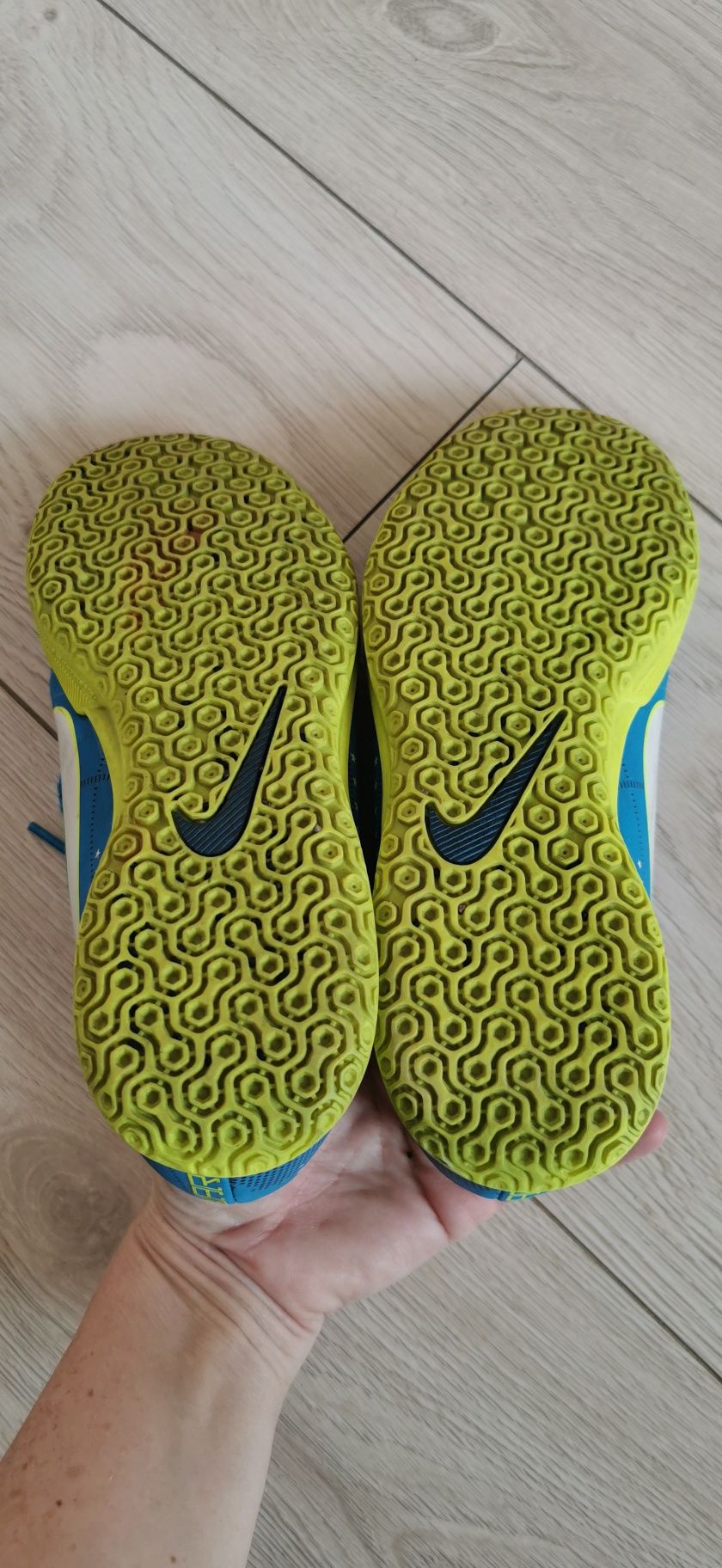 Buty sportowe Nike Neymar rozmiar 35