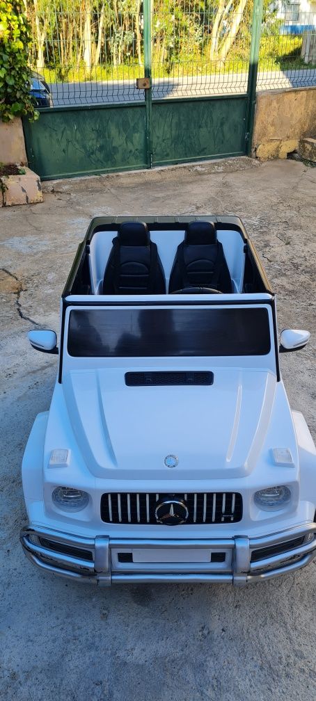Carro para criança ate 7 anos...tem garantia mais um ano..
