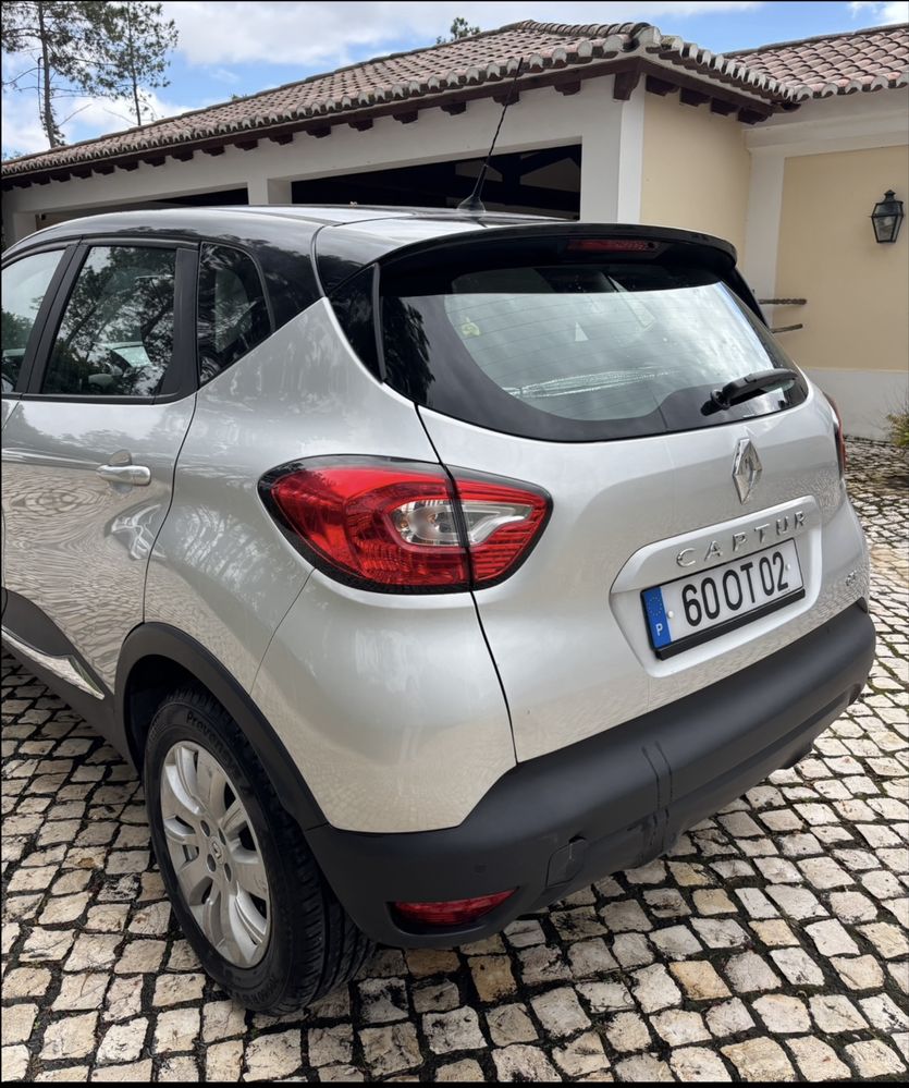 Renault captur 1.5c 110cv Diesel caixa manual 105 mil kms