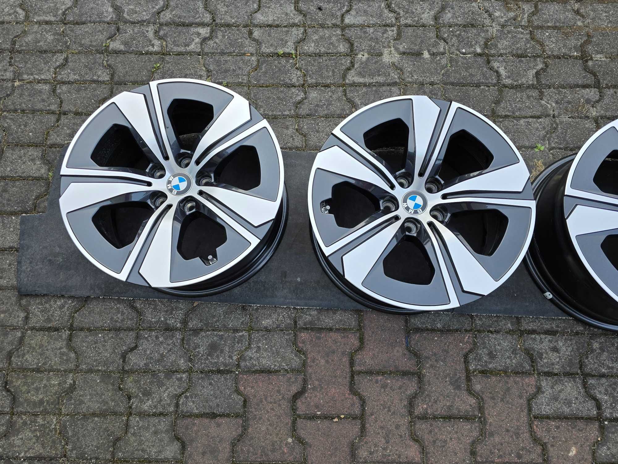 Felgi aluminiowe oryg. BMW 4 17 cali 7.1/2Jx17H2 IS ET 30 TPMS