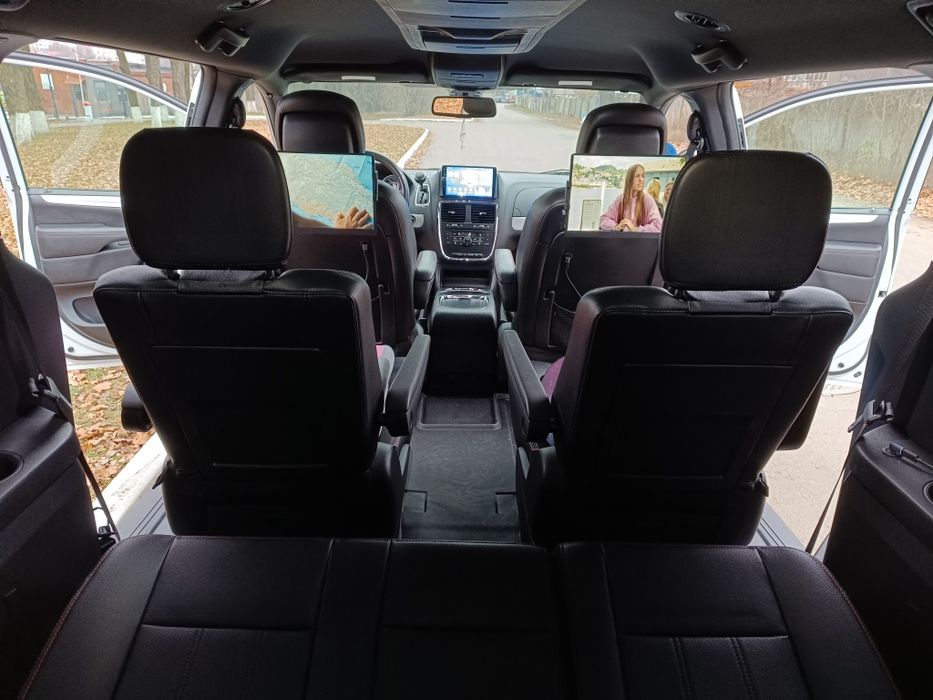 Dodge Grand Caravan 2020р