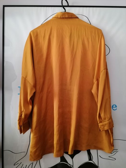 Camisa Acetinada Amarelo Mostarda - L