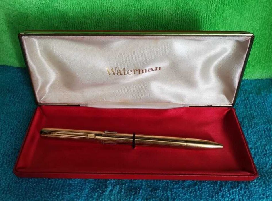 Caneta esferográfica "Waterman" latão banhado a ouro (para 3 cores)