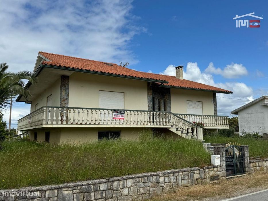 Moradia T4 com terreno em Fátima  PRESTAÇÃO A PARTIR DE 970€/MÊS