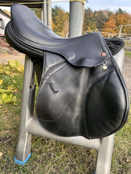 Siodło Prestige Meredith 18’ (jak 17,5’)